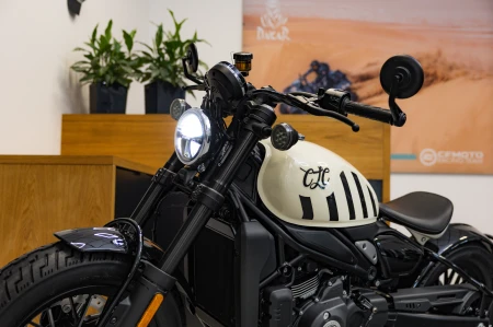 Motocykl CFMoto 450CL-C Bobber | Ivory White