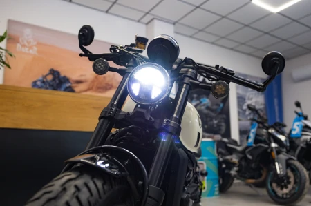 Motocykl CFMoto 450CL-C Bobber | Ivory White