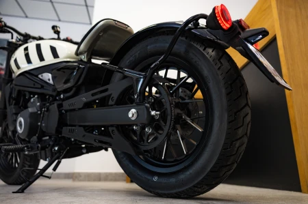 Motocykl CFMoto 450CL-C Bobber | Ivory White