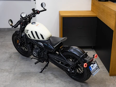 Motocykl CFMoto 450CL-C Bobber | Ivory White