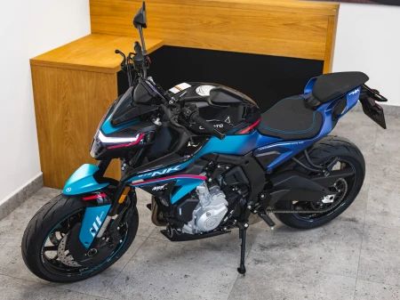 Motocykl CFMOTO 675NK GP | Champion Blue