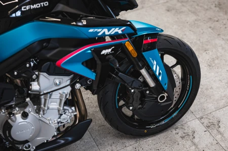 Motocykl CFMOTO 675NK GP | Champion Blue