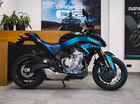 Motocykl CFMOTO 675NK GP | Champion Blue
