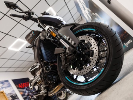 Motocykl CFMOTO 800 NK Advanced | Aerolite Grey