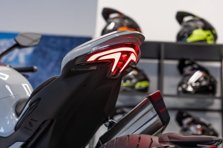 Motocykl CFMOTO 800 NK Advanced | Aerolite Grey