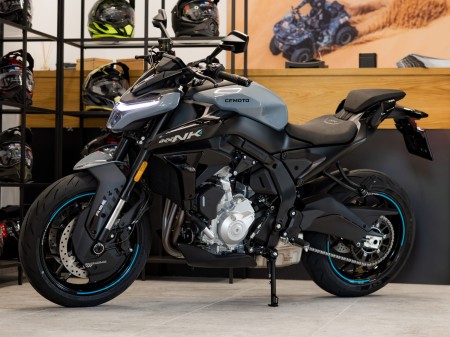 Motocykl CFMOTO 675NK | Tundra Grey