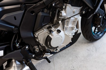 Motocykl CFMOTO 675NK | Tundra Grey