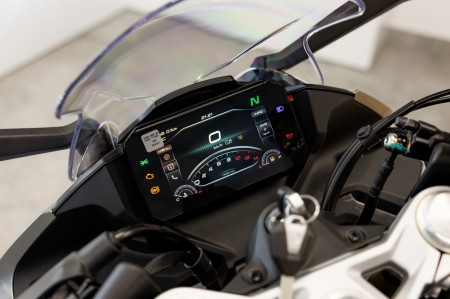 Motocykl CFMoto 450SR | Zircon Black | Wyprzedaż rocznika