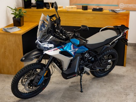 Motocykl CFMOTO 800 MT-X  | Zephyr Blue