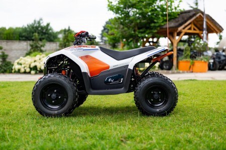 Quad CFMoto Cforce EV 110 | Electric Promo