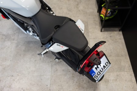 Motocykl CFMOTO 675 SR-R | Aerolite Grey