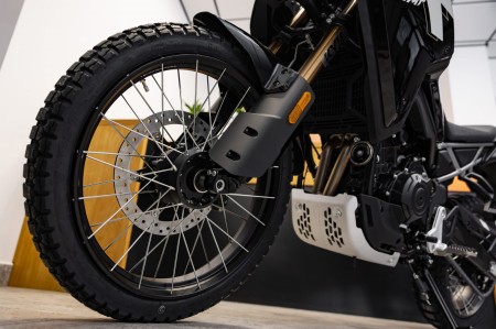 Motocykl CFMoto 450MT Black Edition | MY2026