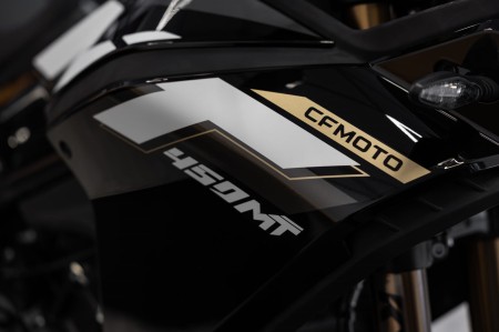 Motocykl CFMoto 450MT Black Edition | MY2026