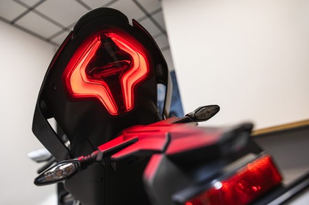 Motocykl CFMoto 450SR | Nebula Black | RP 2025