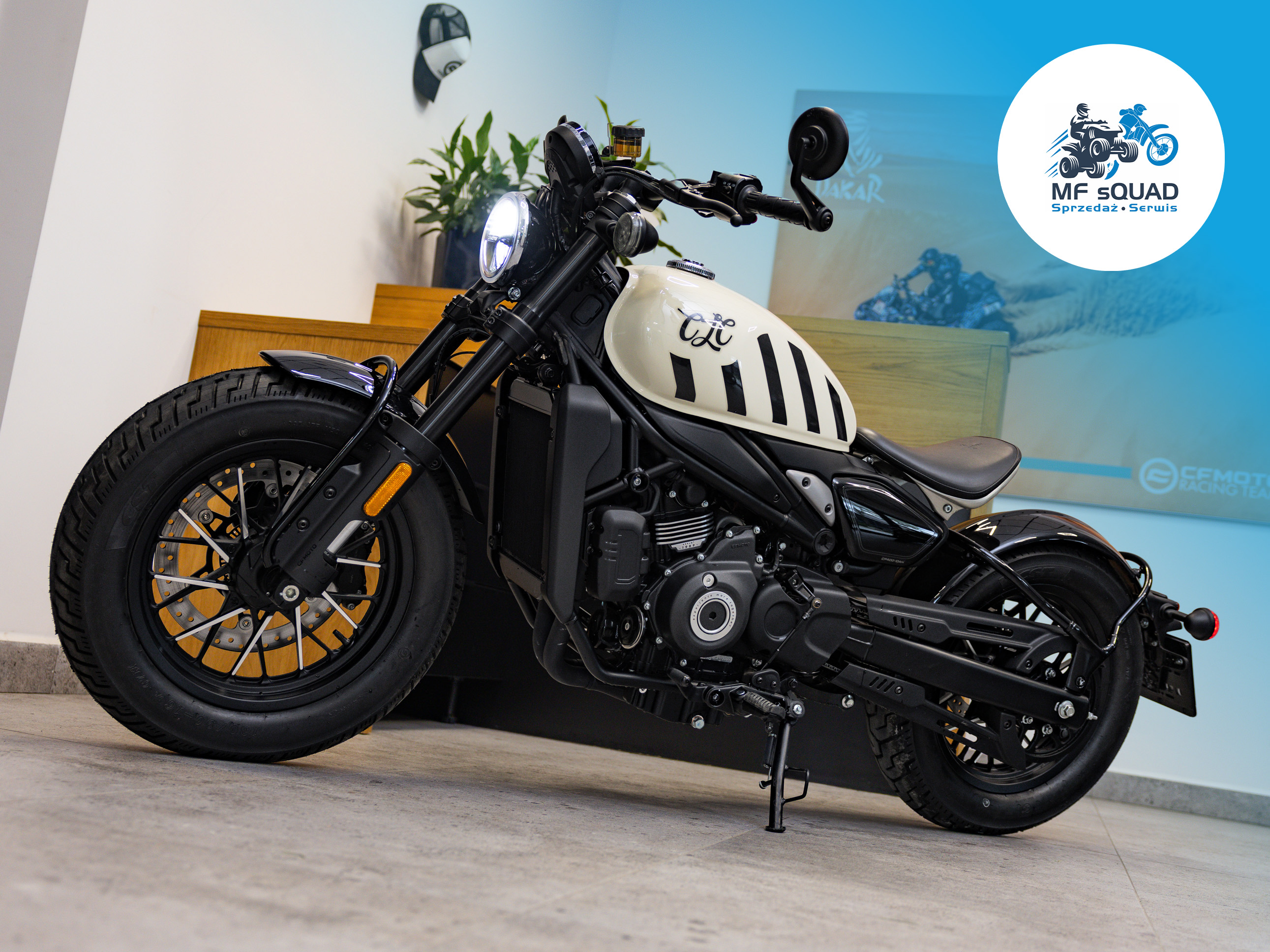 Motocykl CFMoto 450CL-C Bobber | Ivory White